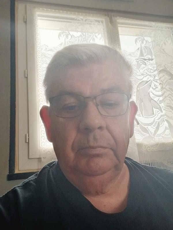 yvon 57 ans Neuville lès Dieppe