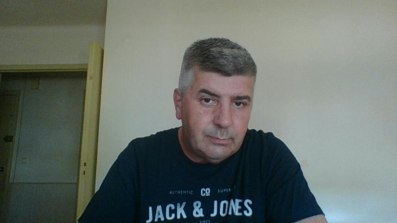 eric 51 ans Luxeuil les Bains