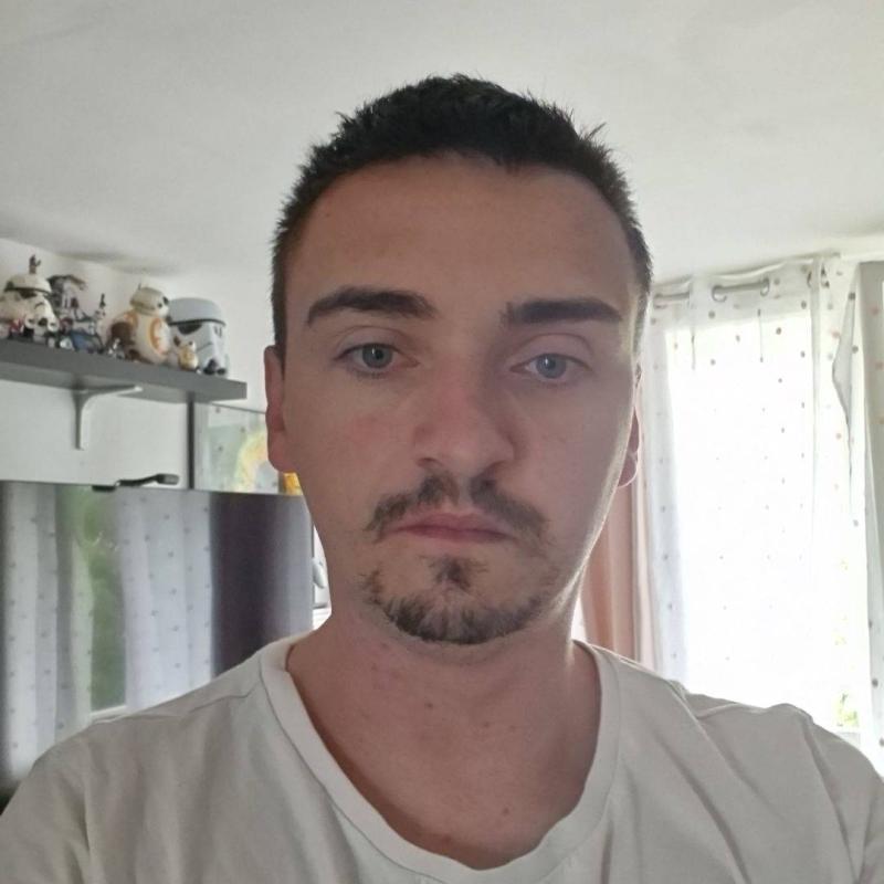 fangs 35 ans Nogent sur Oise