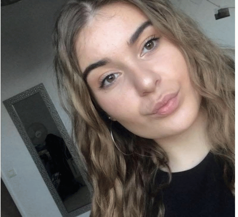 Alicia 31 ans Niort