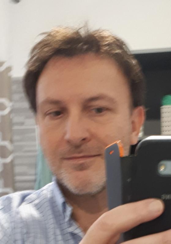 Gillou 58 ans paris 10eme arrondissement