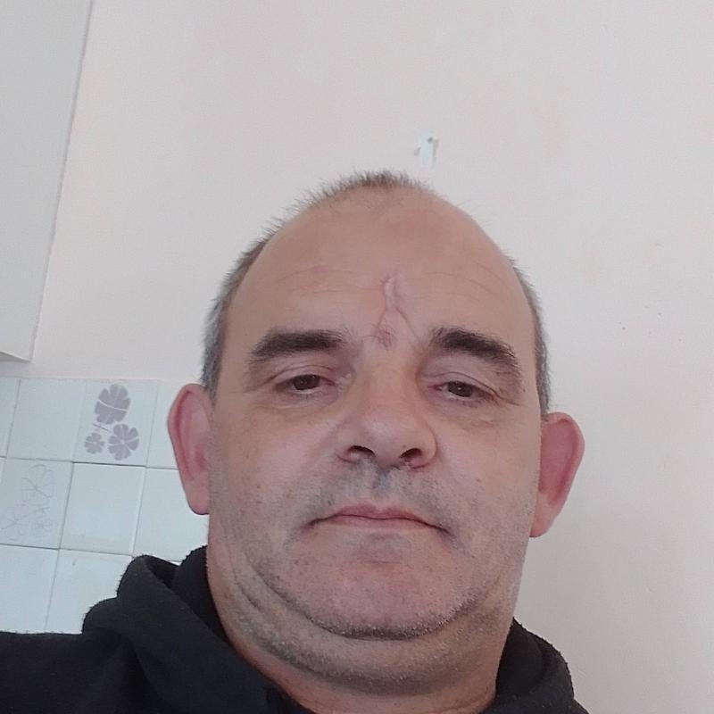 ludovic 48 ans Fruges