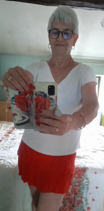 sisi 58 ans Saint Laurent de Vaux