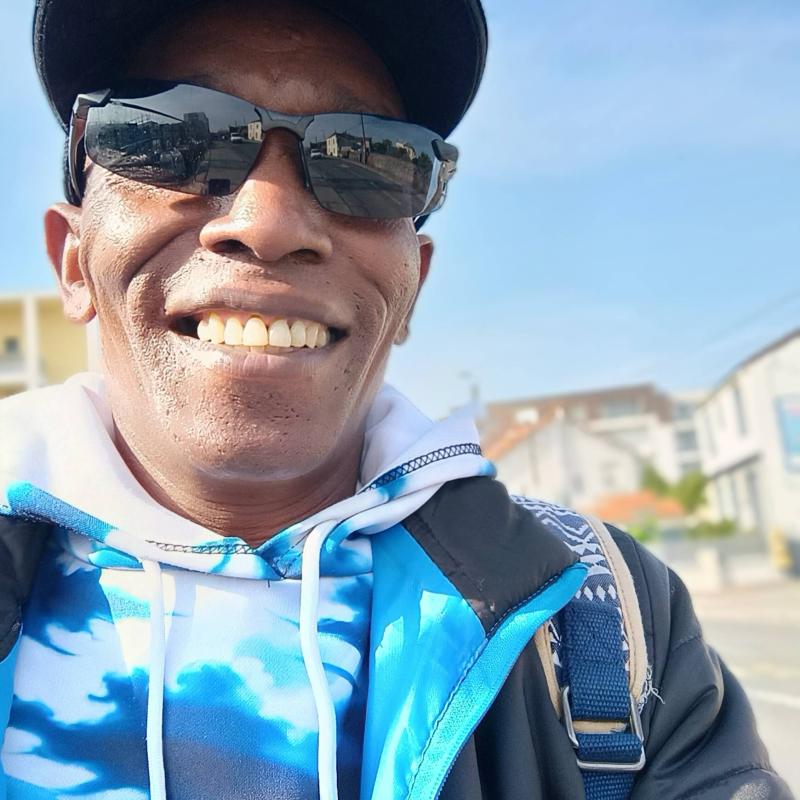 sammy67 46 ans Nantes