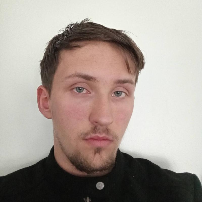 Anthony 20 ans Amiens