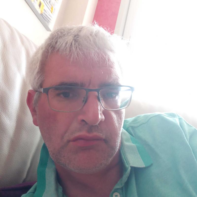 frederic 45 ans Chantelle