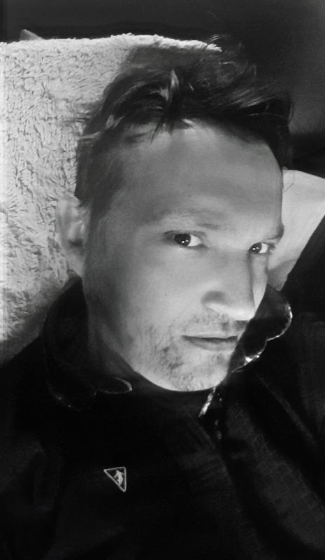Maxime  46 ans Palinges