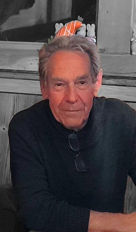 Lucien  74 ans Larmor Plage