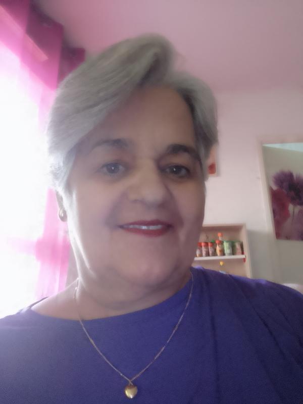 Christine  64 ans Béziers