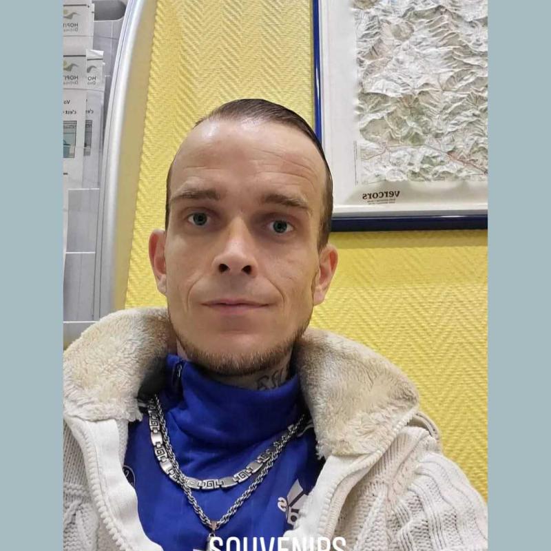 seb 37 ans Montagne