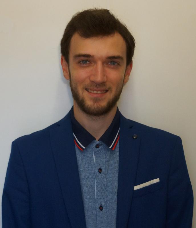Axel 29 ans Montady