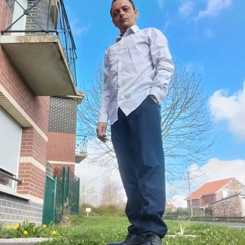 alex 39 ans Noeux les Mines