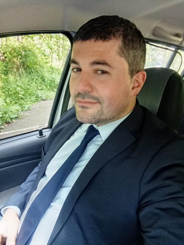 Charly 32 ans paris 20eme arrondissement