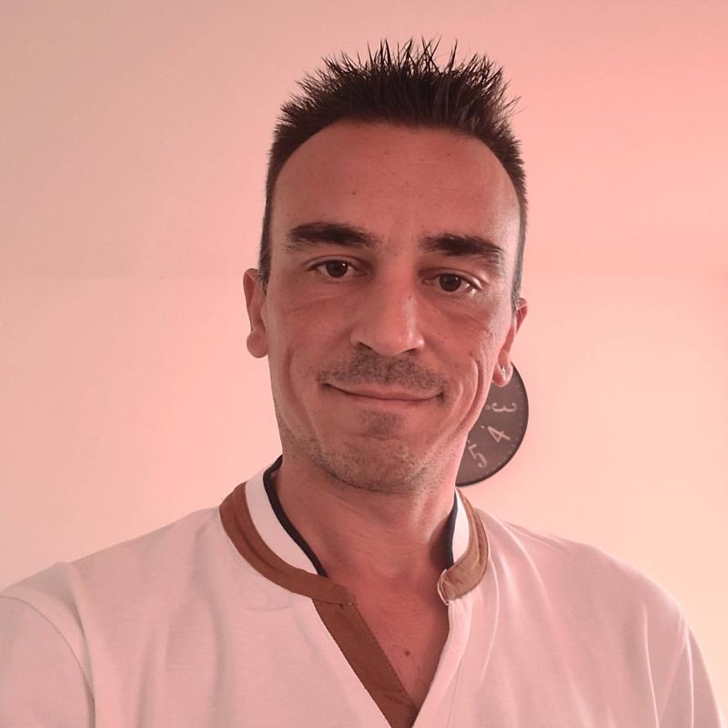 Thomas 36 ans Chasseneuil sur Bonnieure