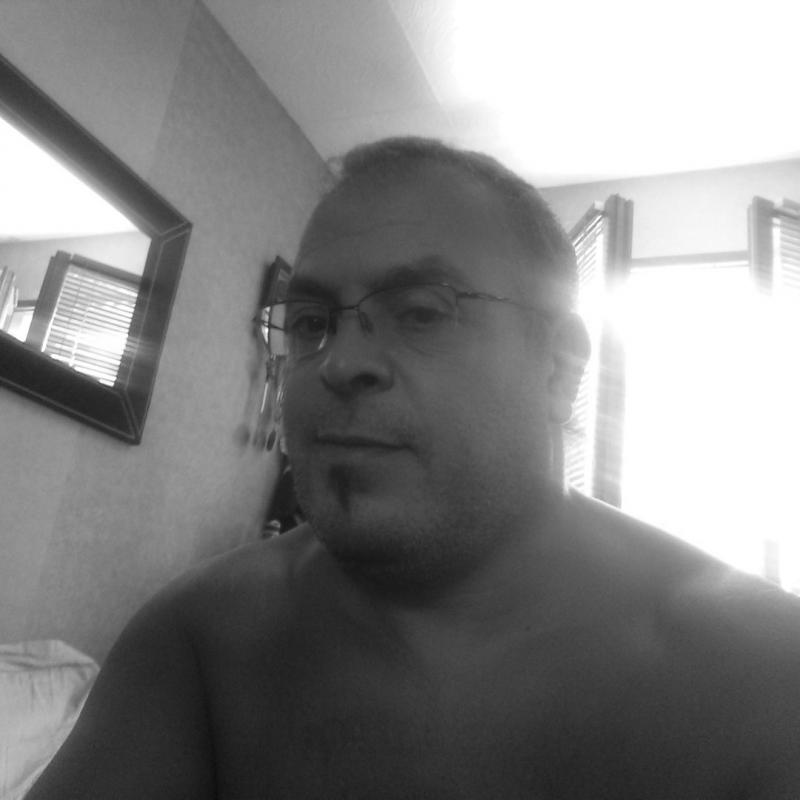 Vador  51 ans Les Mureaux
