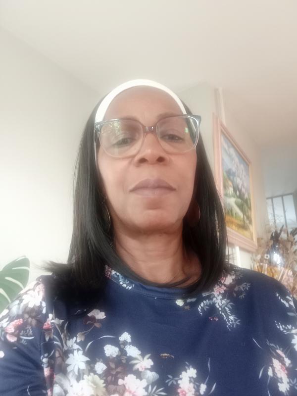 Julie 65 ans Bienville