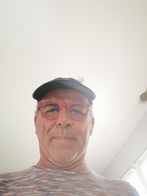 Patrick 60 ans Pau