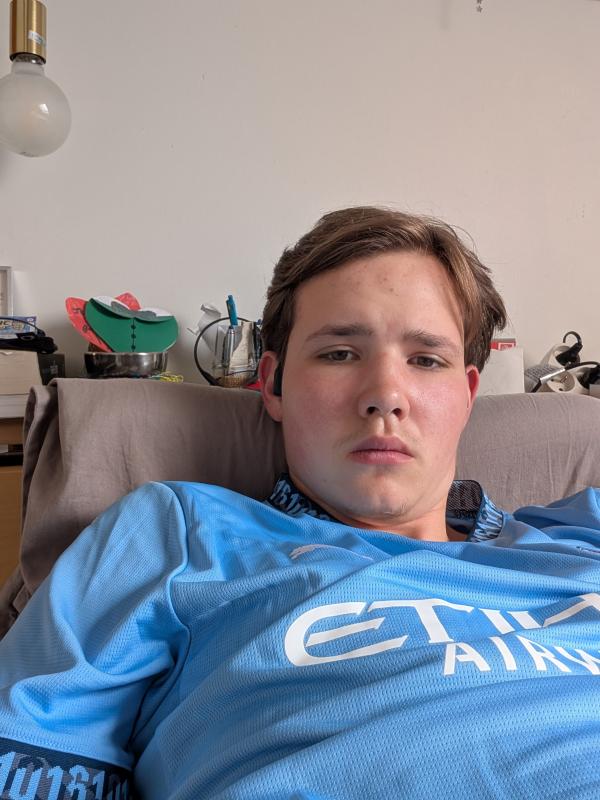 Raphaël  18 ans Octeville