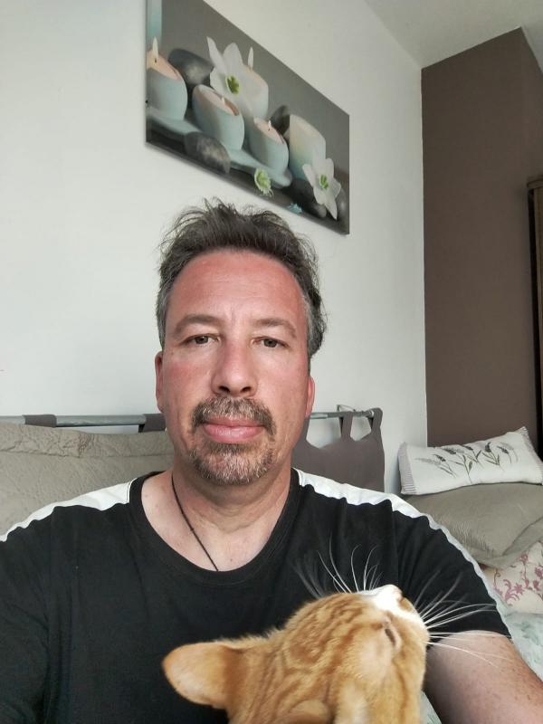 Aurélien  46 ans Locminé