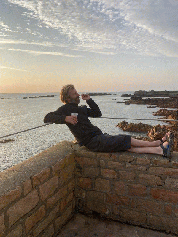 Thom 46 ans Lannion