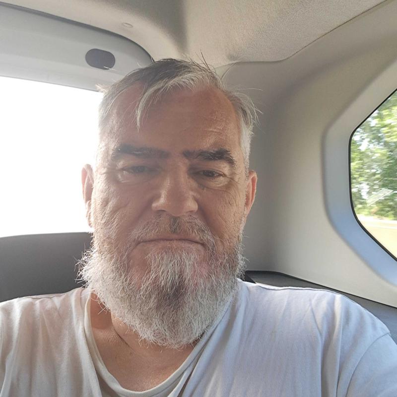 fred 57 ans Douai
