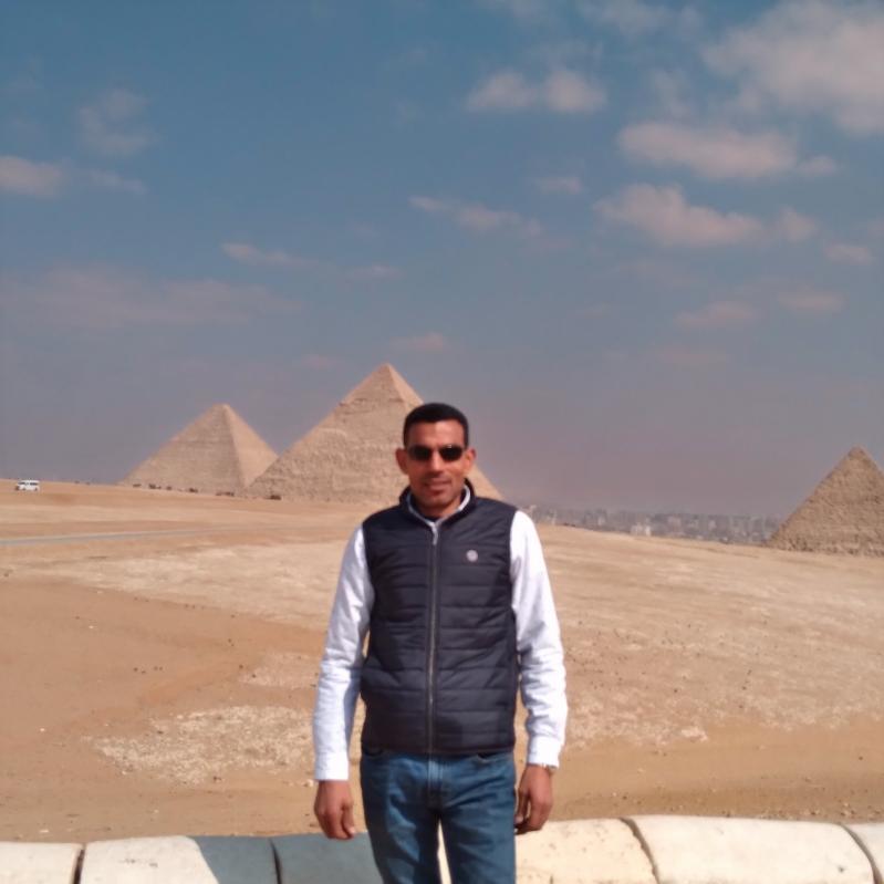 Sobhy 45 ans Louviers