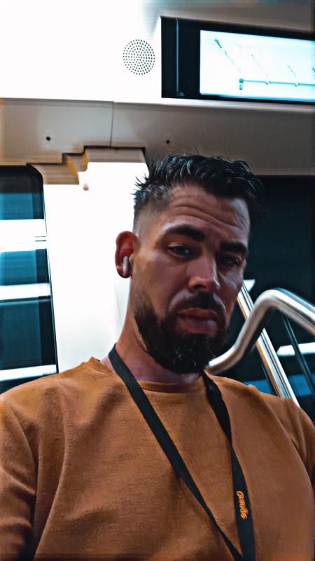 Mael 39 ans Rennes