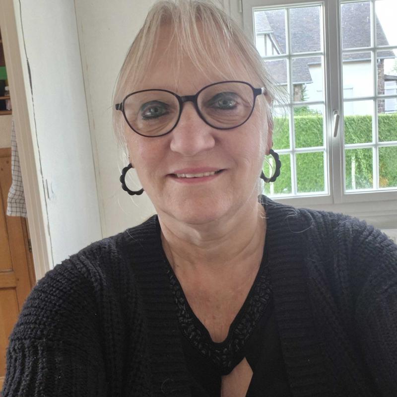 linda 61 ans Bourg Achard