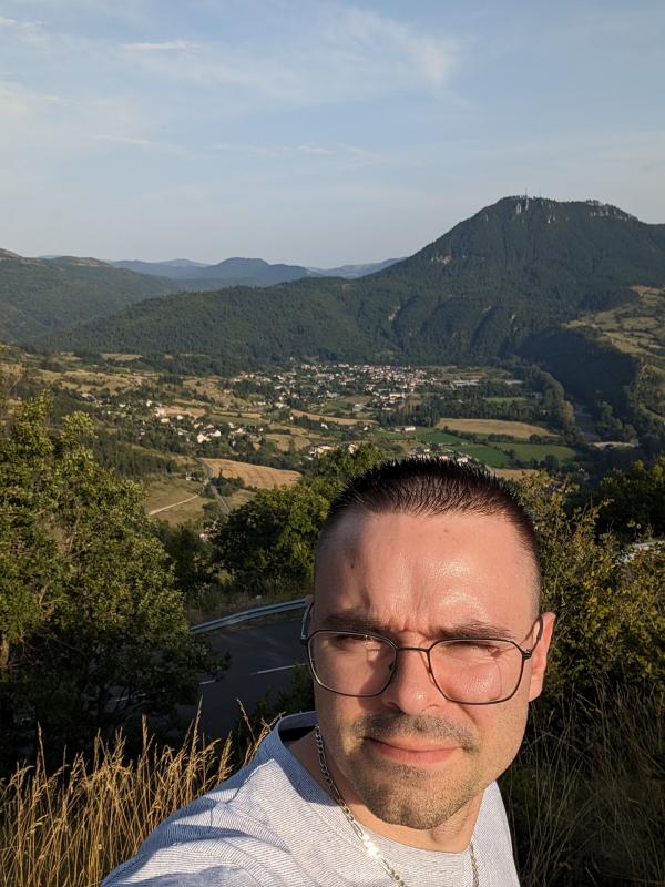 Vincent  37 ans Sotteville lès Rouen