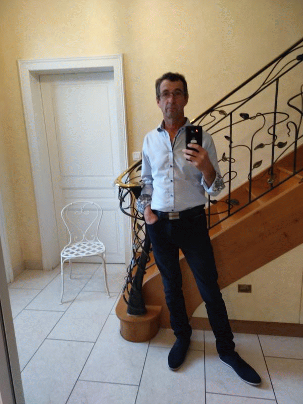 Bruno  64 ans Brans