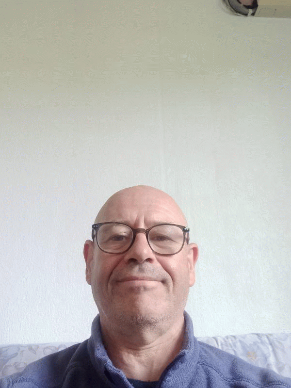 Alain  65 ans Plougrescant