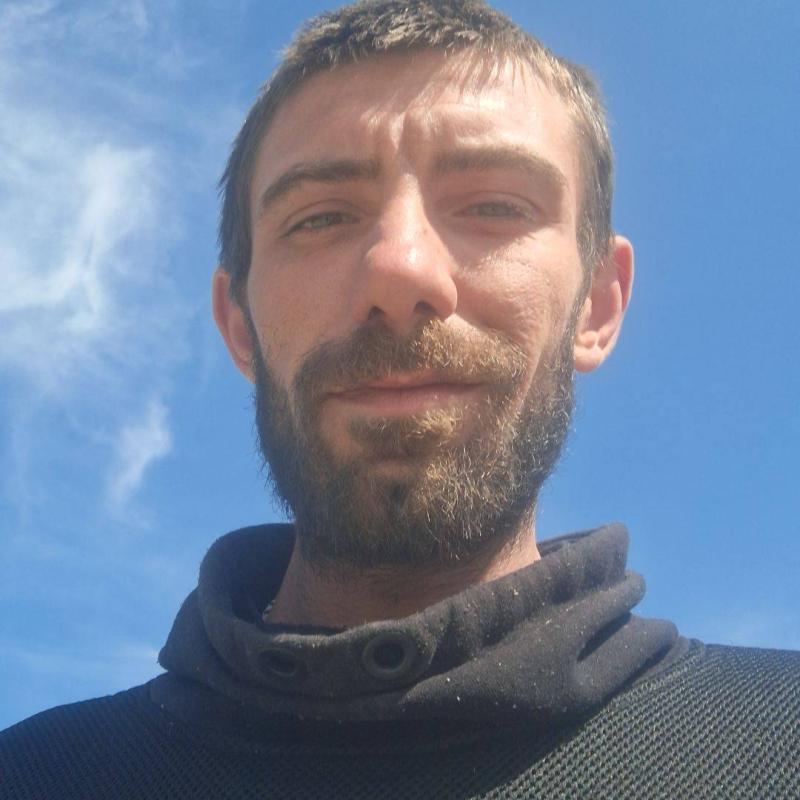 Christopher 32 ans Châlons en Champagne