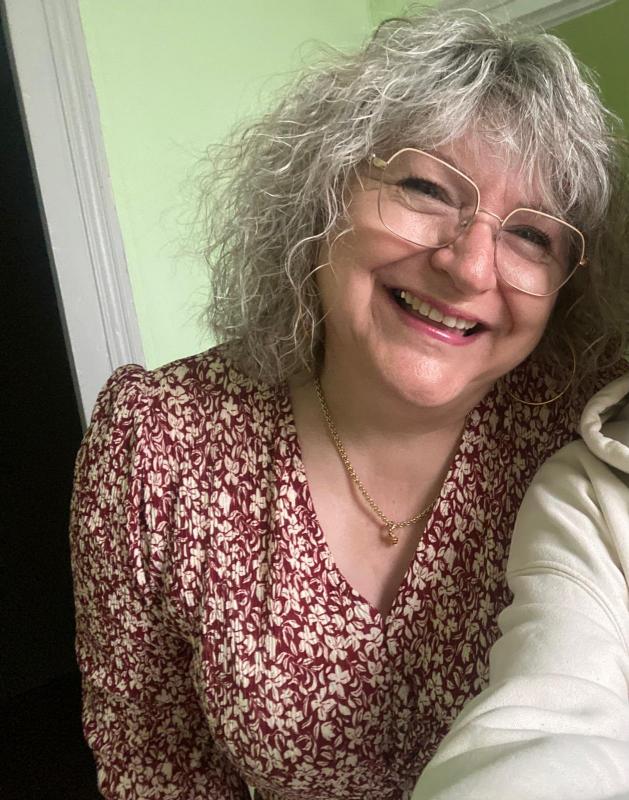 Véronique  55 ans Thiviers