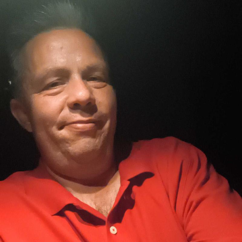 olivier 49 ans Pont du Château