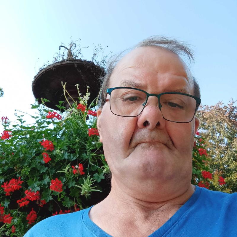 michel 69 ans Saint Pierre sur Dives