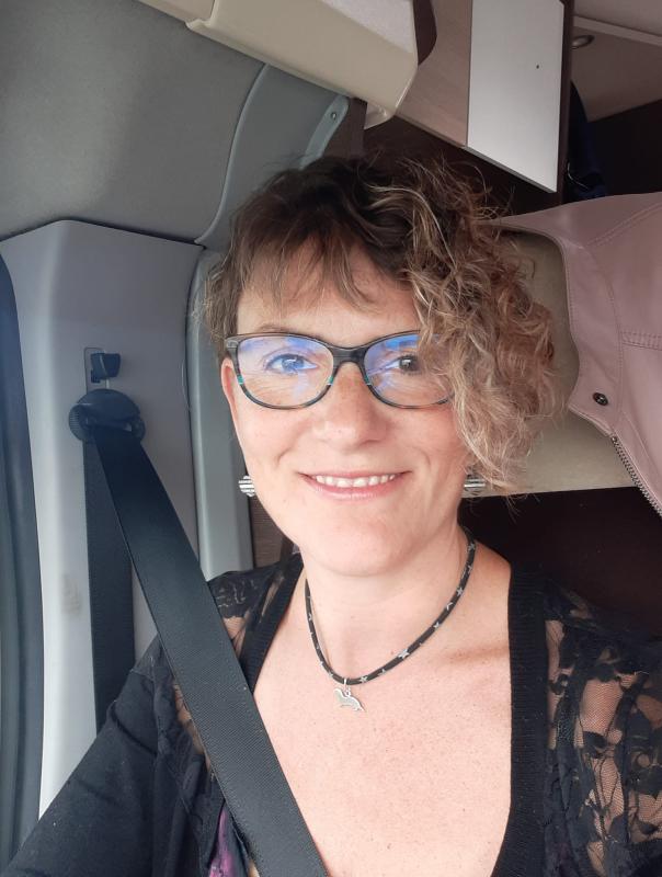 sonia 37 ans Saint Nicolas la Chapelle