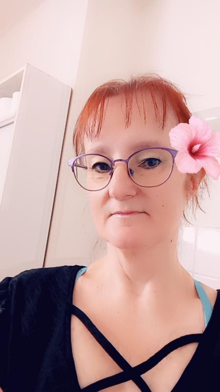 Virginie 56 ans Prusy