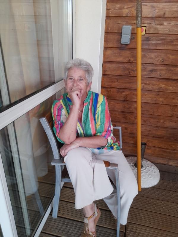 Anny 67 ans Saint Gilles