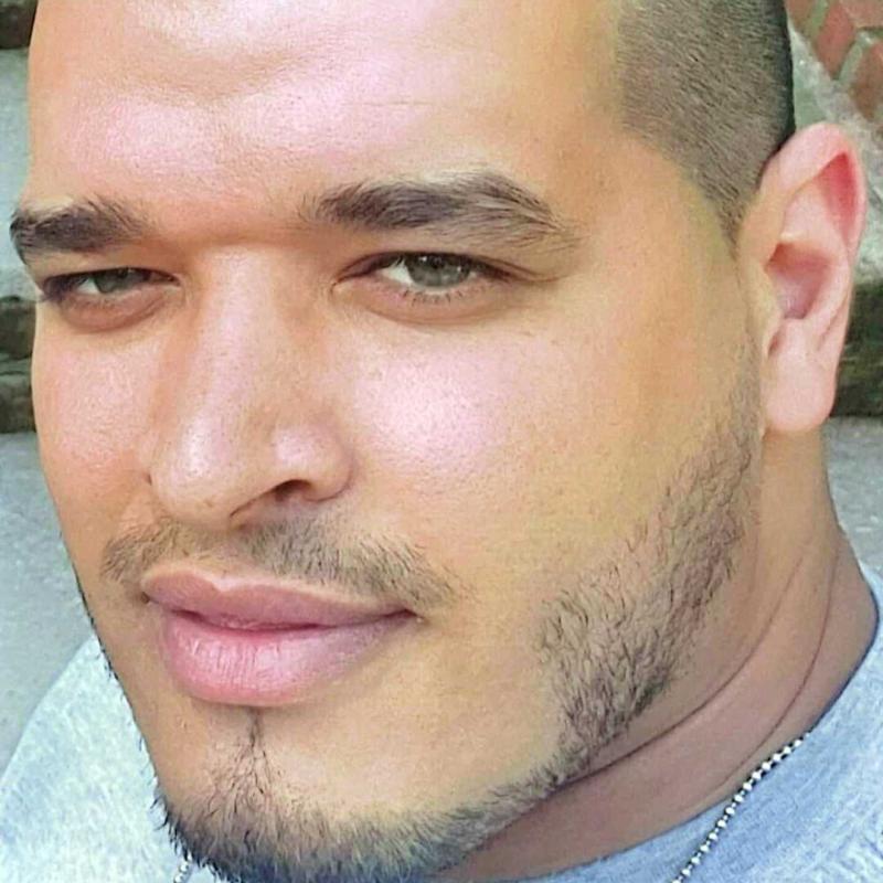 zakaria 33 ans Lille