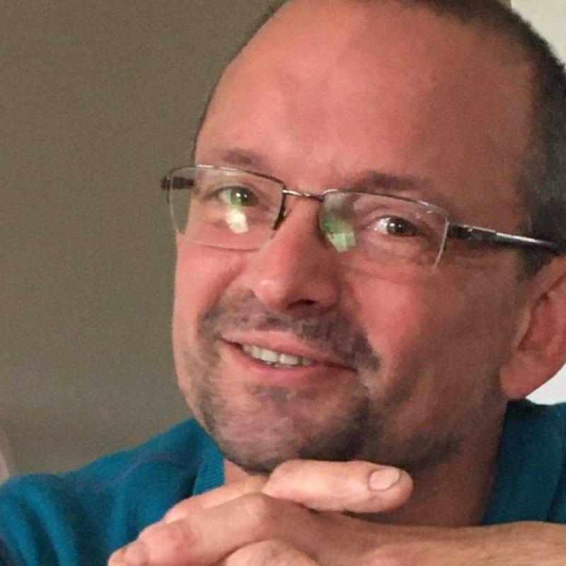 Cédric 44 ans Cesson