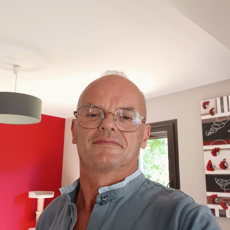 Emmanuel  56 ans Flamanville