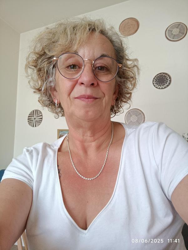 Nathe 58 ans Chalon sur Saône