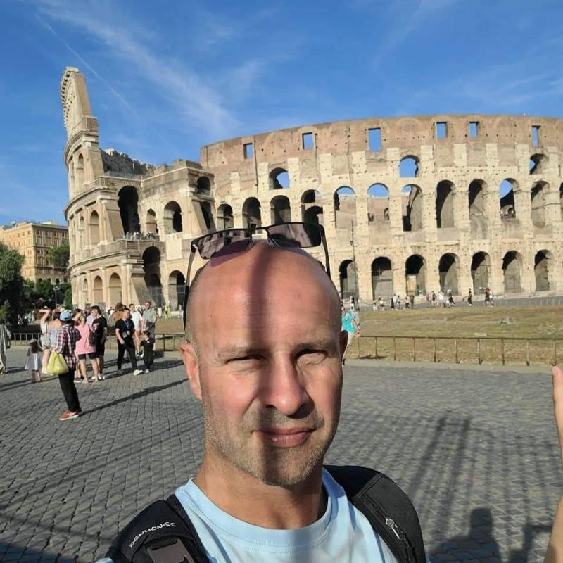 Greg77 48 ans marseille 7eme arrondisse