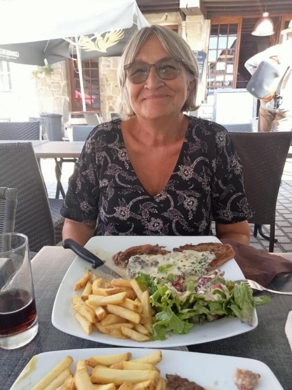 RAYMONDE  65 ans Soucieu en Jarrest