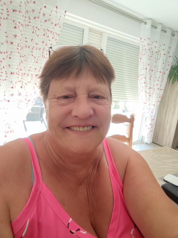 Nanou  62 ans Ardeuil et Montfauxelles