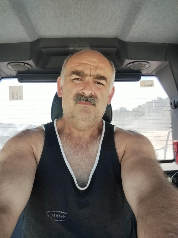 Nico 52 ans Guéret