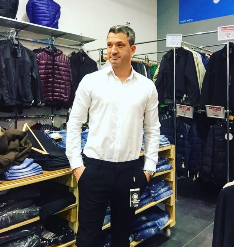 Jean-Robert 52 ans La Rochelle