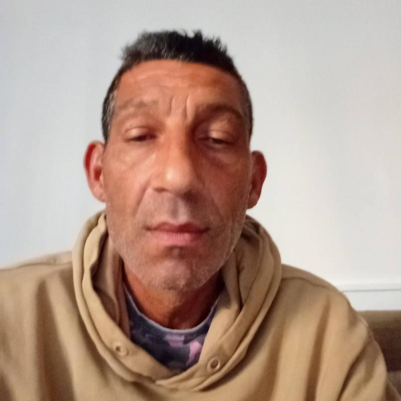 Alain 57 ans Solre le Château
