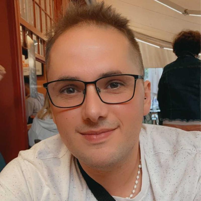Jose 38 ans Orléans