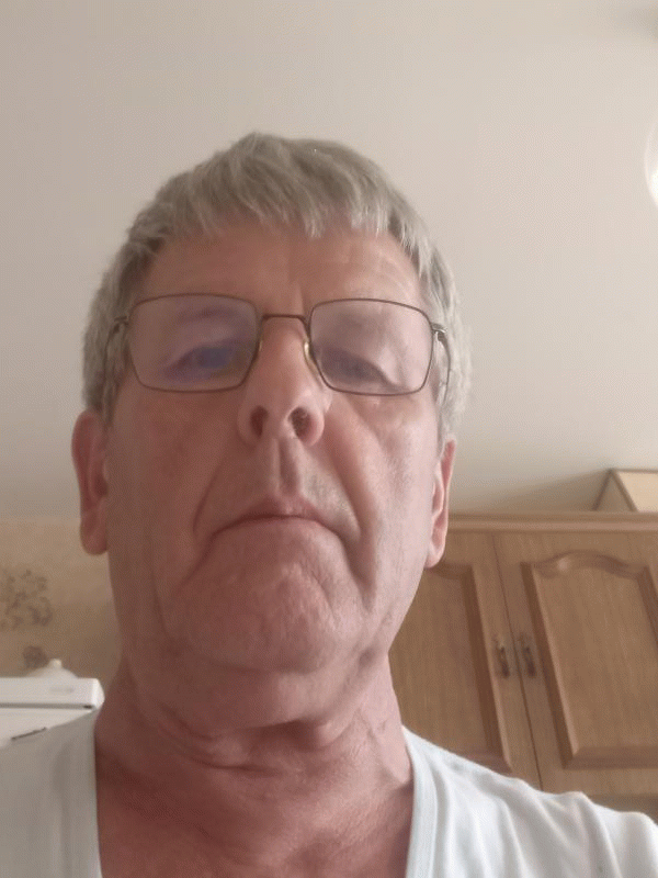 Michel 68 ans Bousse